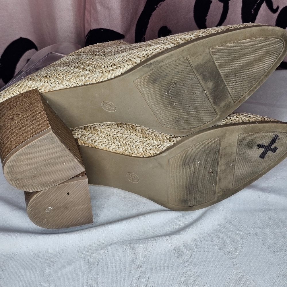 Lauren Conrad Tan Corundum Woven Mules with Stacked Heel Size 9.5 - Picture 5 of 8